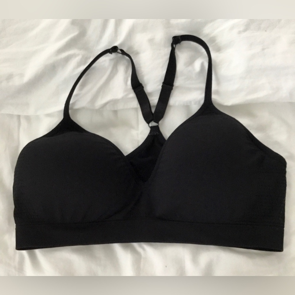 Reebok Black Strappy Crossback Seamless Sports Bra